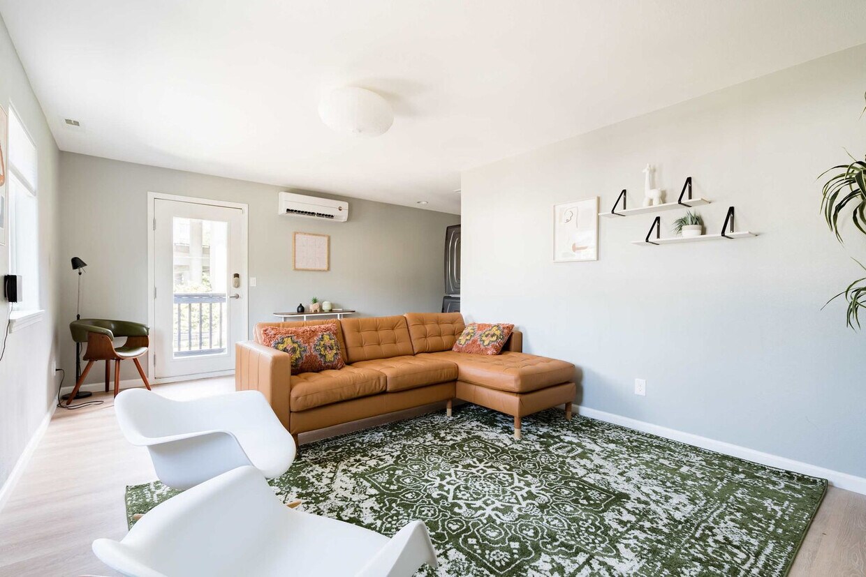 Foto principal - 1616 NW Northrup St