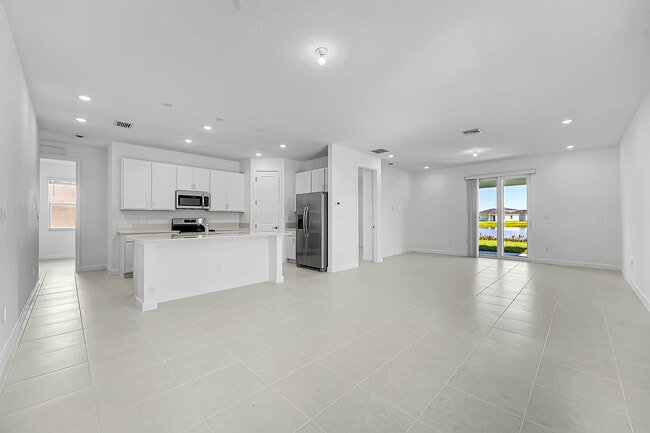 Foto del edificio - 3462 Cedar Grv Dr