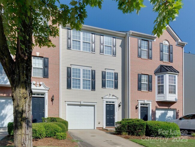 Foto del edificio - 10249 Garrett Grigg Rd