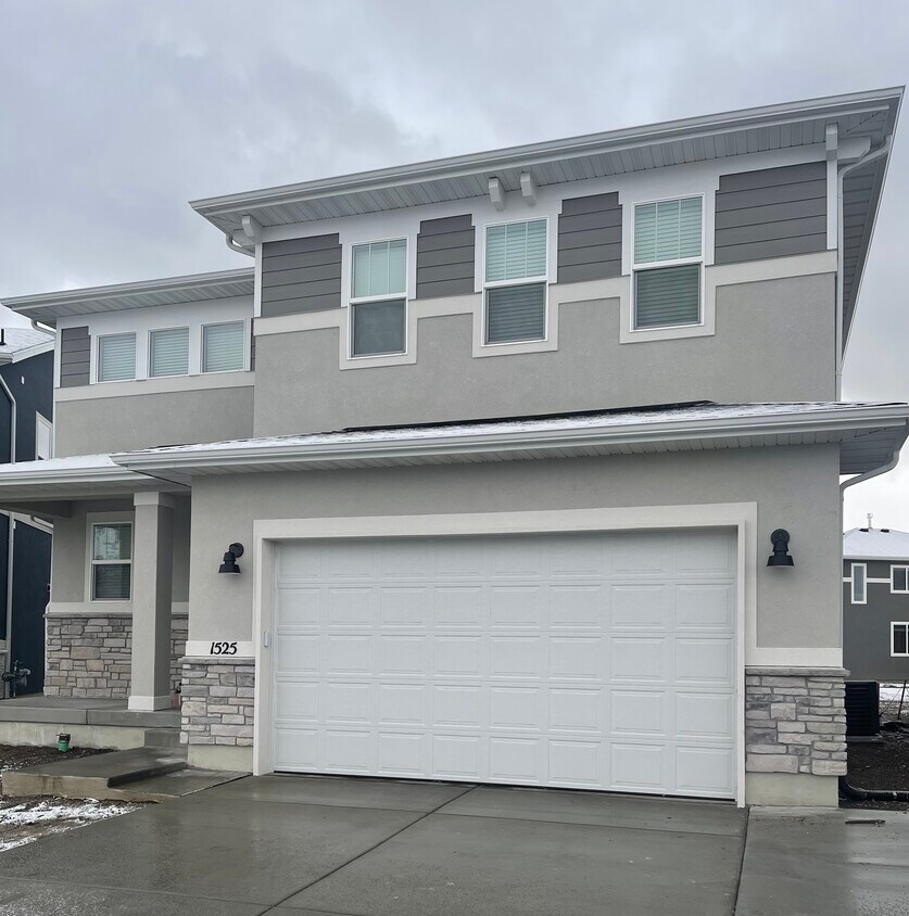 Foto principal - 1525 W 300 N St