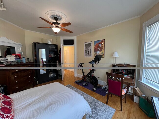 Foto del edificio - 176 Elm St