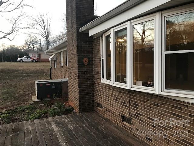 Foto del edificio - 8324 Wilson Woods Dr