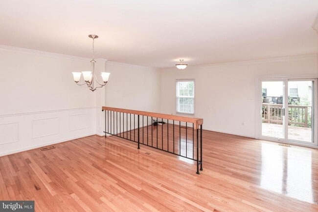 Building Photo - 5843 Wye Oak Commons Ct