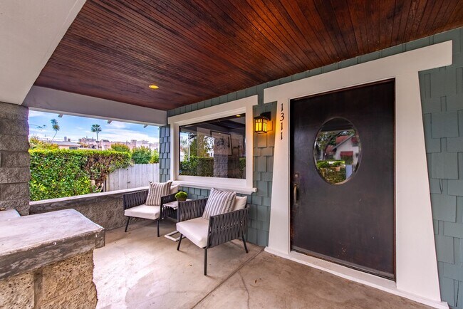 Foto del edificio - 1311 N Cherokee Ave