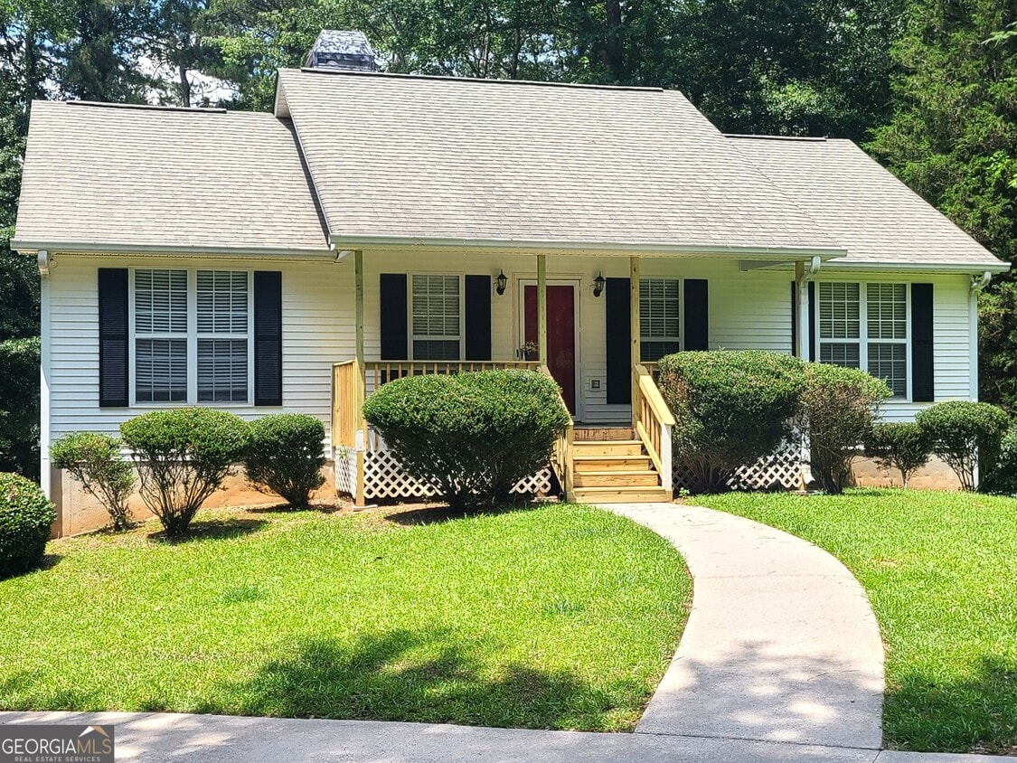 Primary Photo - 325 Hood Ave