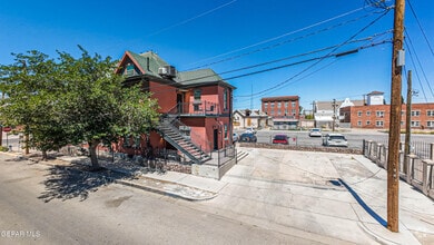 Building Photo - 702 Myrtle Ave