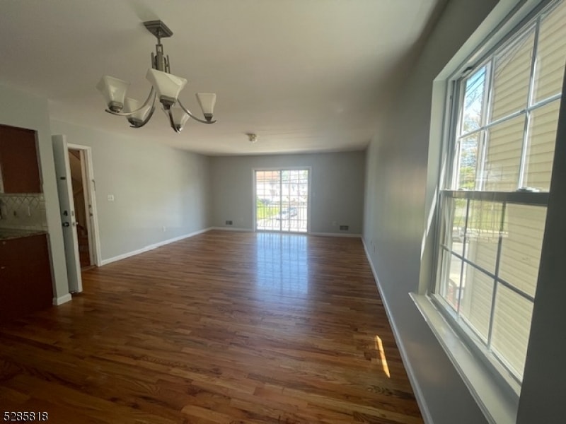Primary Photo - 716 Myrtle St