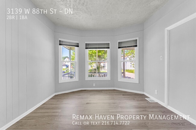 Building Photo - 3139 W 88th St