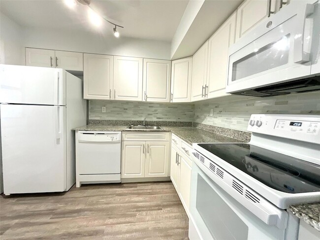 Photo - 9357 SW 77th Ave Townhome