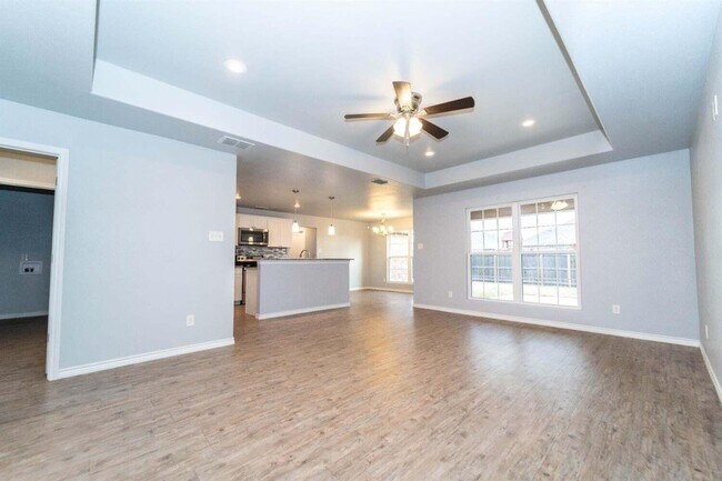 Foto del edificio - 5213 Marshall St