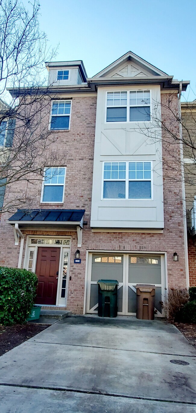 605 Carlton Commons Ln, Cary, NC 27519 Townhome Rentals in Cary NC