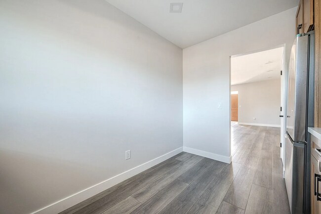 Foto del edificio - 199 Twin Oaks Cir