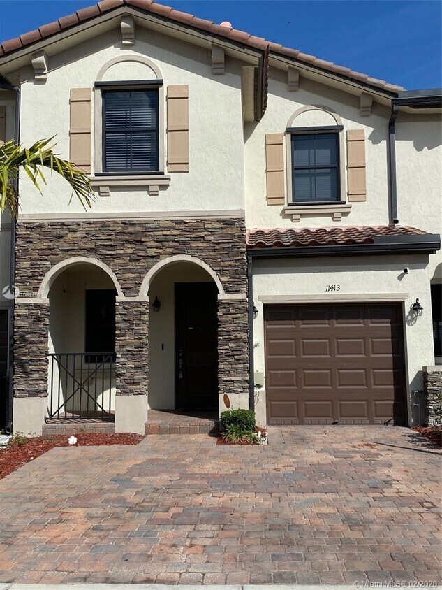 11413 SW 252nd Terrace, Princeton, FL 33032 House Rental in Princeton