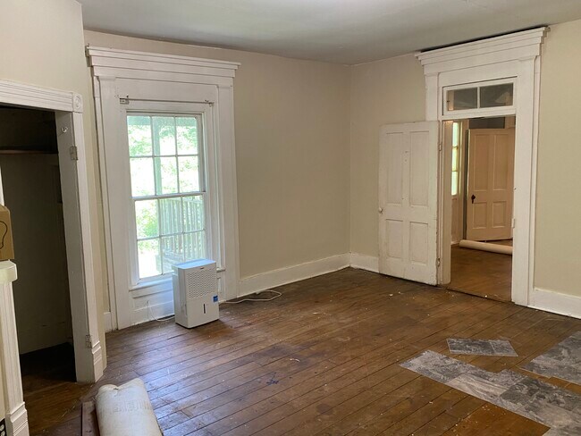 17' by 17' bedroom #2 - 102 Alpine Rd