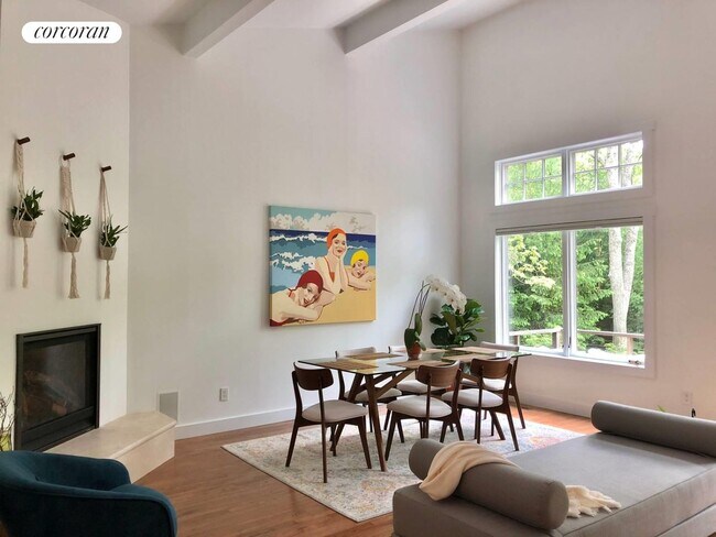 Foto del edificio - 118 Springy Banks Rd