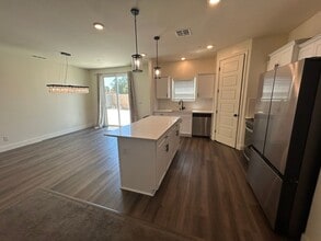 Building Photo - 2635 S Cain Ct
