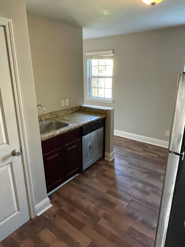 Photo - 1BD Corner Unit in Gated Complex, 2 Blocks... Apartment