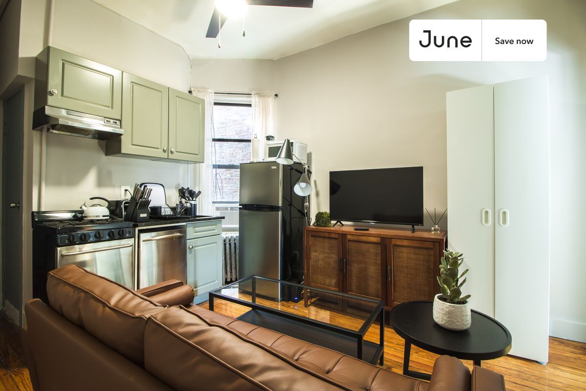 Photo - 355 East 4th Street