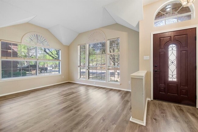 Foto del edificio - 3937 Kristencreek Ln