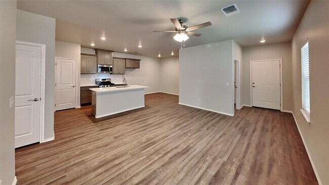 Building Photo - 9329 NW 125th St