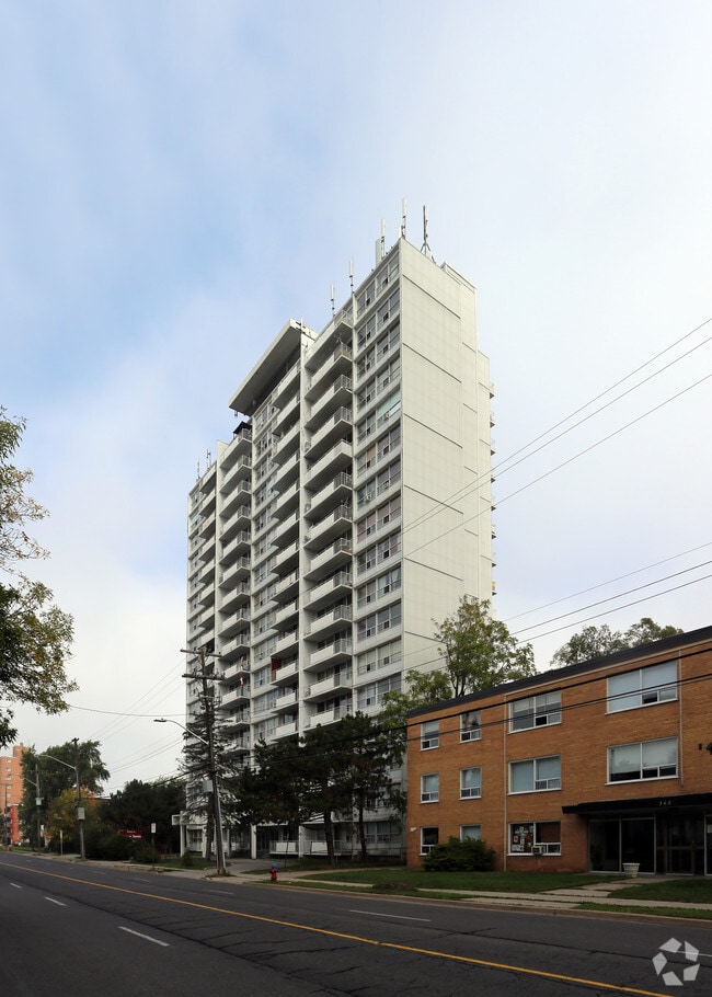 Building Photo - Redhill Tower
