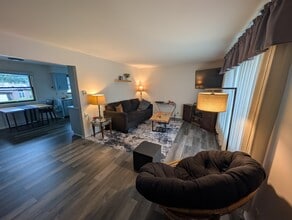 Building Photo - 1410 Fleetfoot Dr