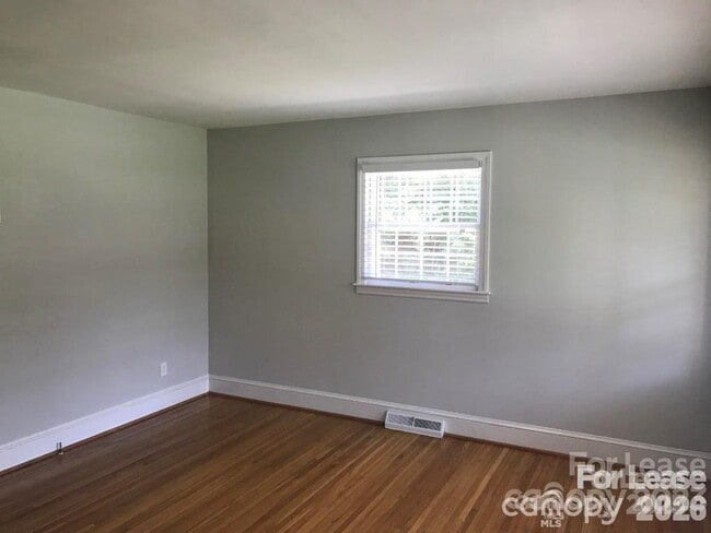 Building Photo - 2309 Lanier Ave
