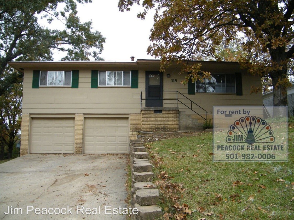 Primary Photo - 3 br, 1.5 bath House - 315 W. 34th Street