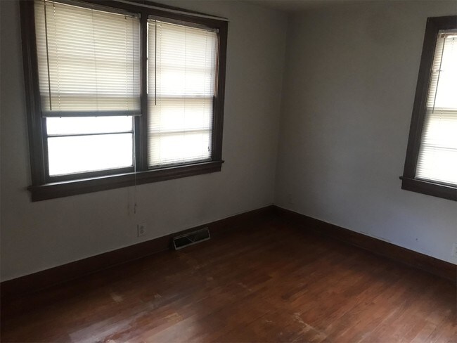 Foto del edificio - 125 Plymouth Ave