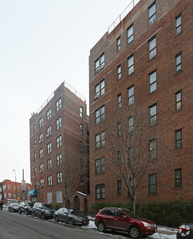 Building Photo - 506 Empire Blvd