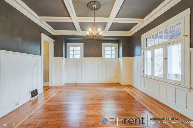 Building Photo - 4 br, 2 bath House - 3605 Southeast 11th A...