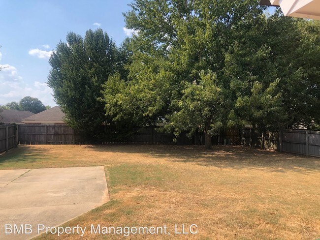 Building Photo - 3 br, 2 bath House - 7483 Pinnacle Point