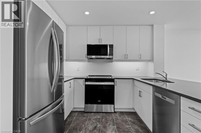 Photo du bâtiment - 5 Hamilton St N