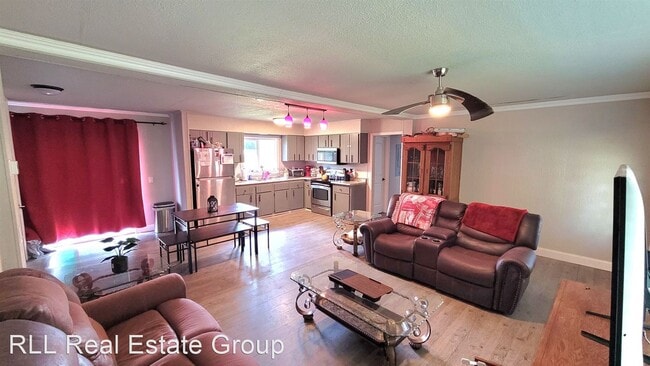 Building Photo - 3 br, 2 bath House - 4675 Kingsville Dr