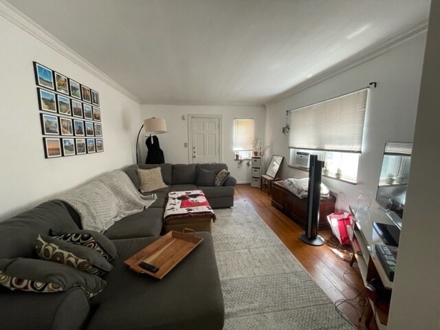 Family room (from breakfast room) - 1219 Delta Ave