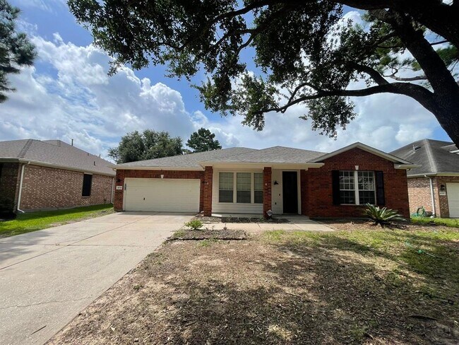 Building Photo - 16735 Sonoma Del Norte Dr
