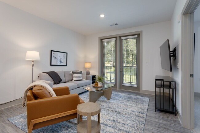 Foto del edificio - 950 Brittany Park Dr