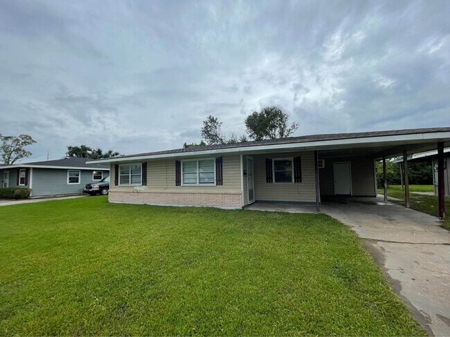 Foto del edificio - House for rent!