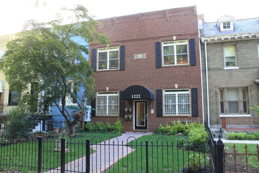 Foto principal - 1222 Maryland Ave NE