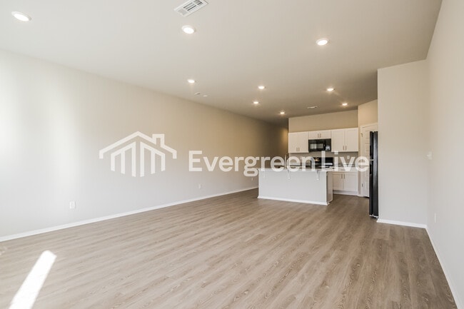 Foto del edificio - 6601 NW Kathleen St