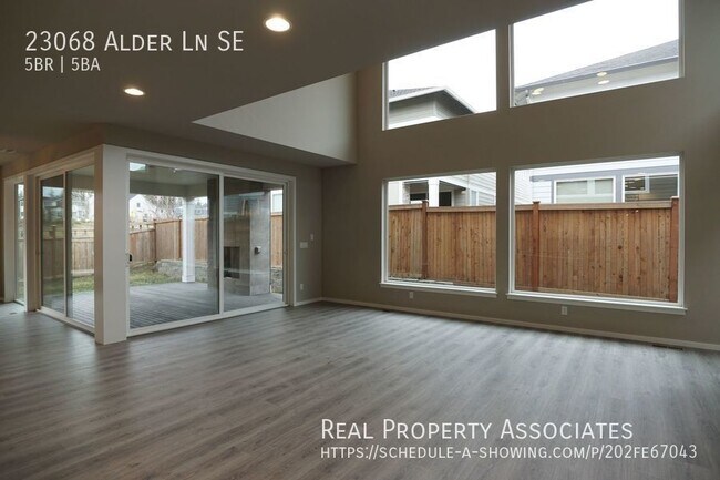 Building Photo - 23068 Alder Ln SE
