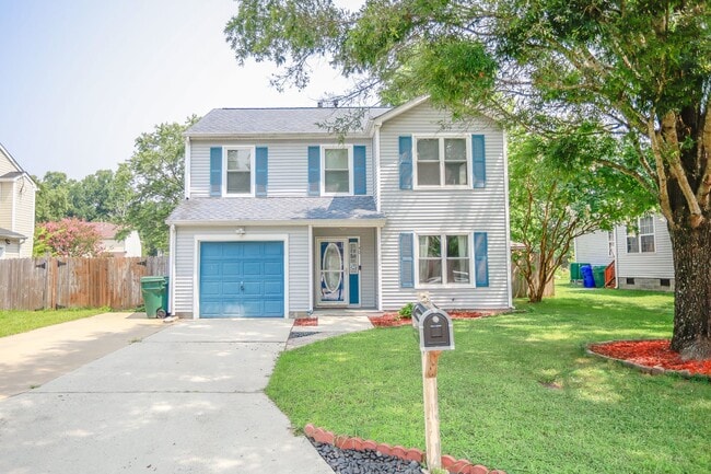 Building Photo - Modern Comfort in a Peaceful Setting – 4BR...