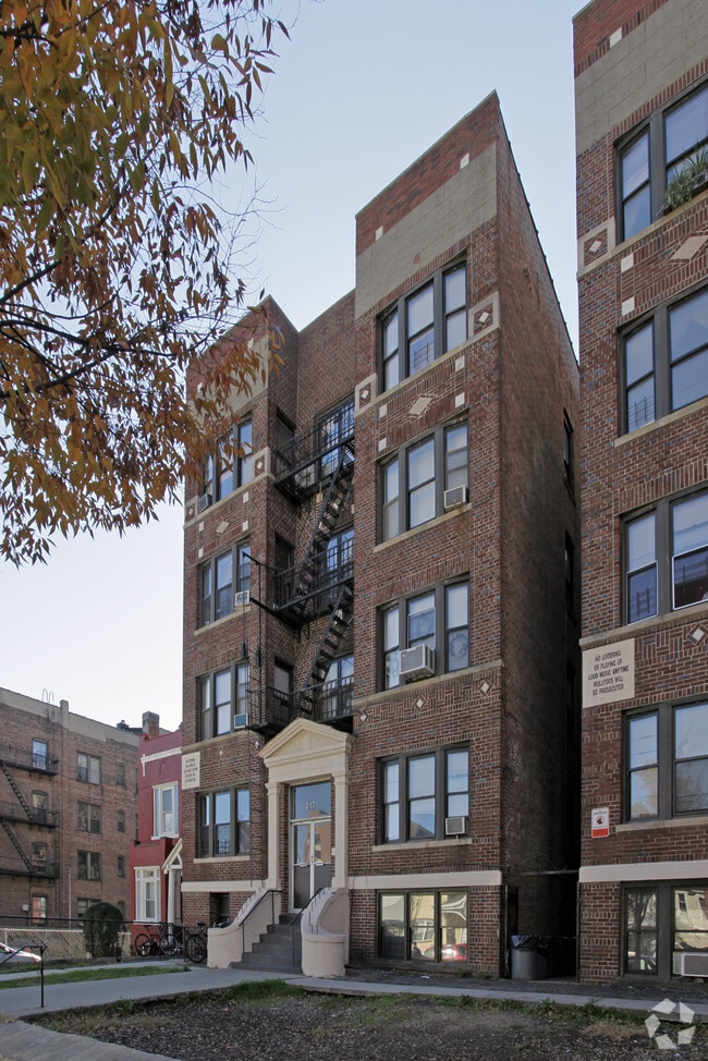 317 - 319 Fairmount Ave - 317-319 Fairmount Ave