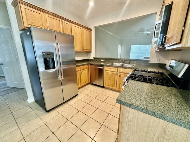 Building Photo - Wake up to a Wooded View at this Home in S...