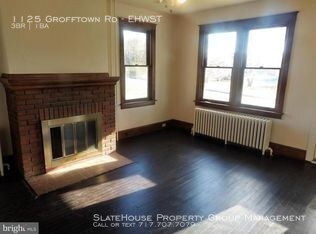 Building Photo - Like new 3 bed Easy access to Rt 30 and 222