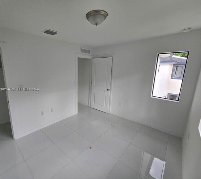 Foto del edificio - 2771 NW 43rd Terrace