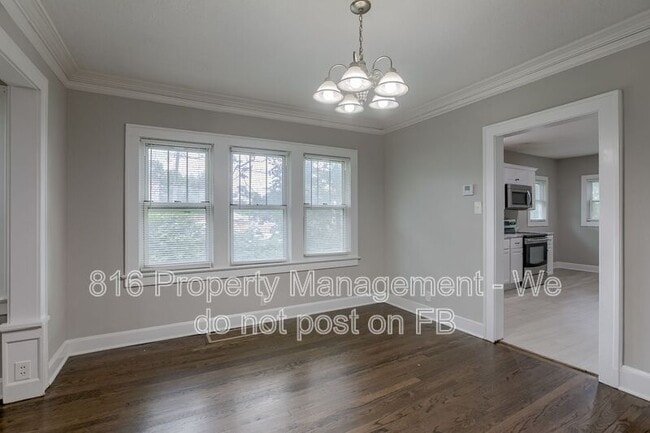 Building Photo - 2431 E 68th St