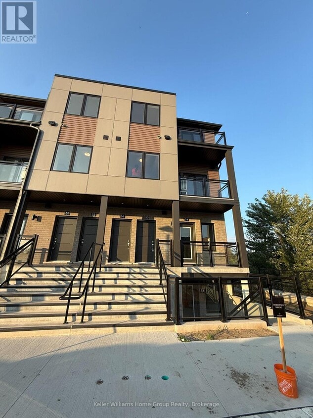 Photo principale - 940 St David St N
