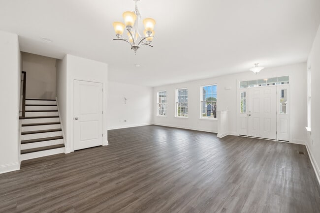 Foto del edificio - 849 Mapleton Ave