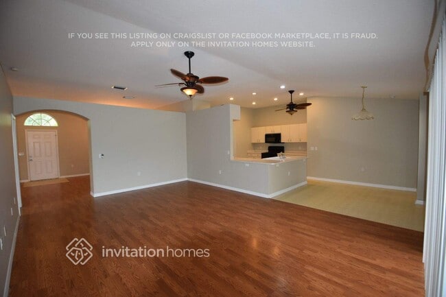 Building Photo - 10311 Sedgebrook Dr